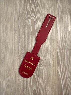 Oleada 'My Emotional Baggage' Scarlet Red Luggage Tag